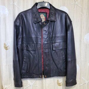 VINTAGE MEMBERS ONLY BLACK LEATHER MENS COAT..1995 PURCHASE..FIVE POCKET DESIGN